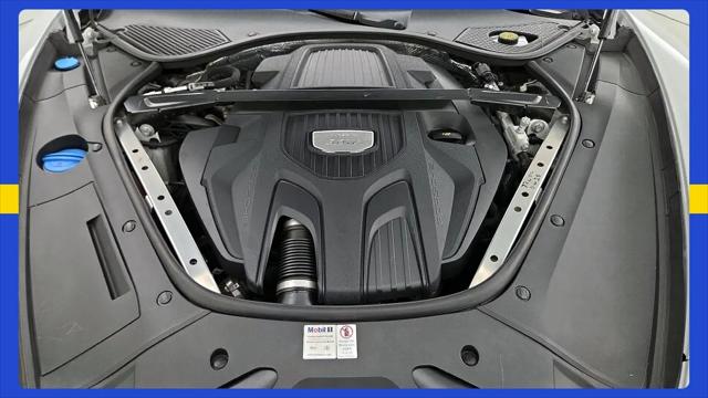 2020 Porsche Panamera Panamera