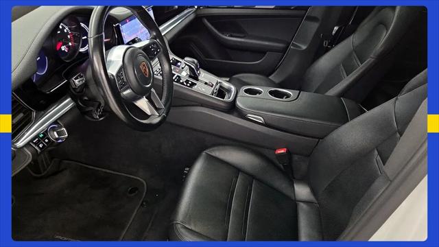 2020 Porsche Panamera Panamera