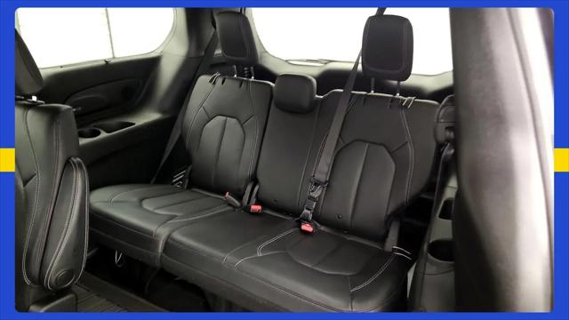 2020 Chrysler Pacifica Touring L Plus