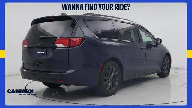 2020 Chrysler Pacifica Touring L Plus
