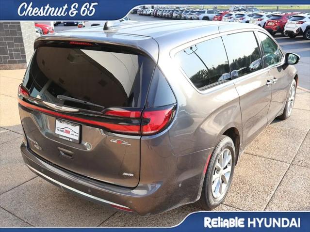 2023 Chrysler Pacifica Touring L AWD
