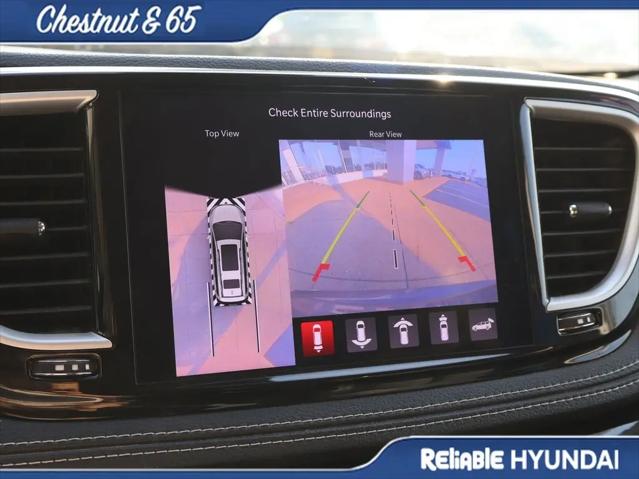 2023 Chrysler Pacifica Touring L AWD
