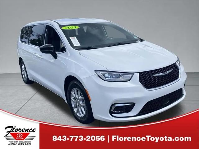 2025 Chrysler Pacifica Select for sale in Florence, SC