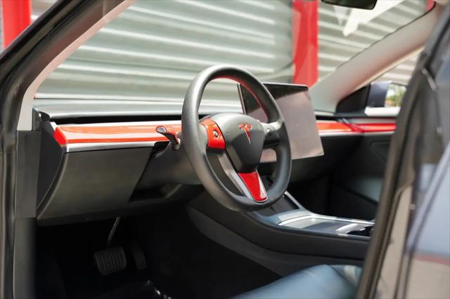 2021 Tesla Model 3 Standard Range Plus Rear-Wheel Drive