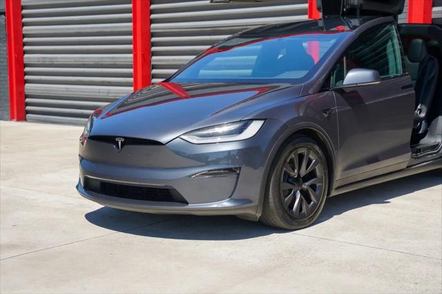 2023 Tesla Model X Standard Range