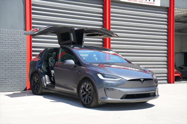 2023 Tesla Model X Standard Range