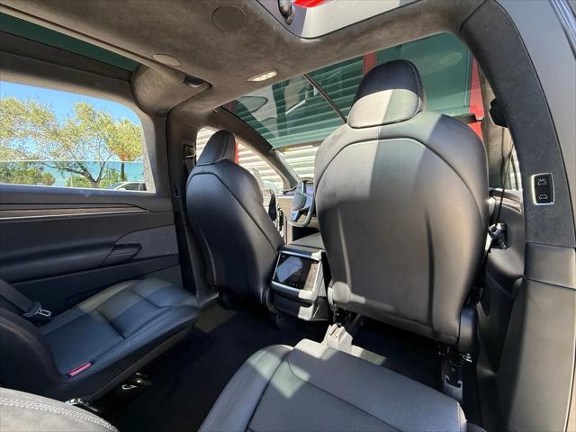 2023 Tesla Model X Standard Range