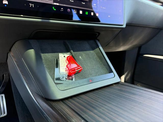 2023 Tesla Model X Standard Range