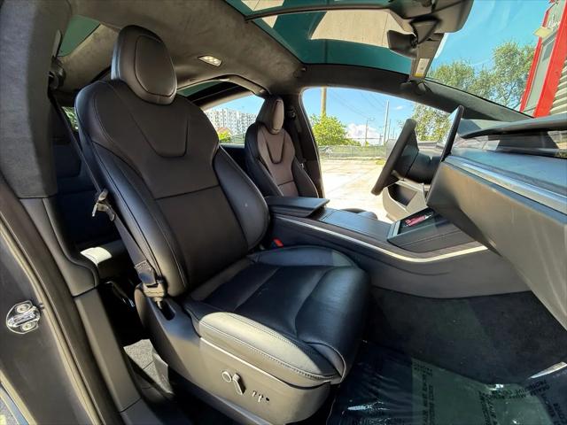 2023 Tesla Model X Standard Range