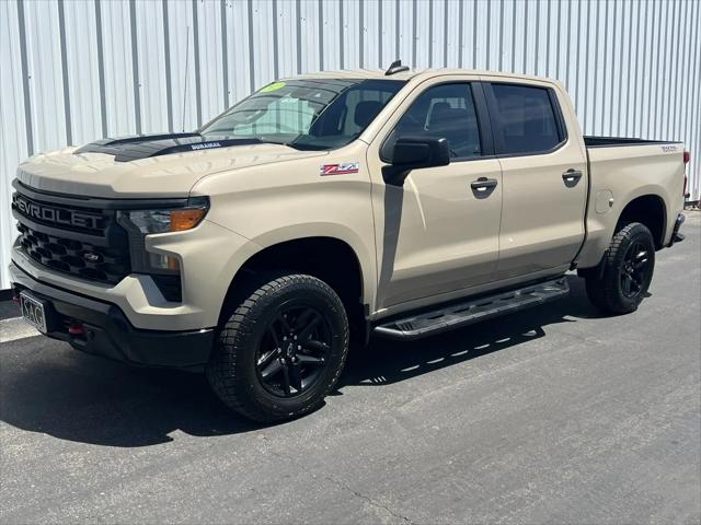 2022 Chevrolet Silverado 1500 4WD Crew Cab Short Bed Custom Trail Boss for sale in Bakersfield, CA