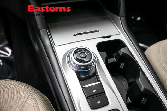 2022 Ford Explorer Base
