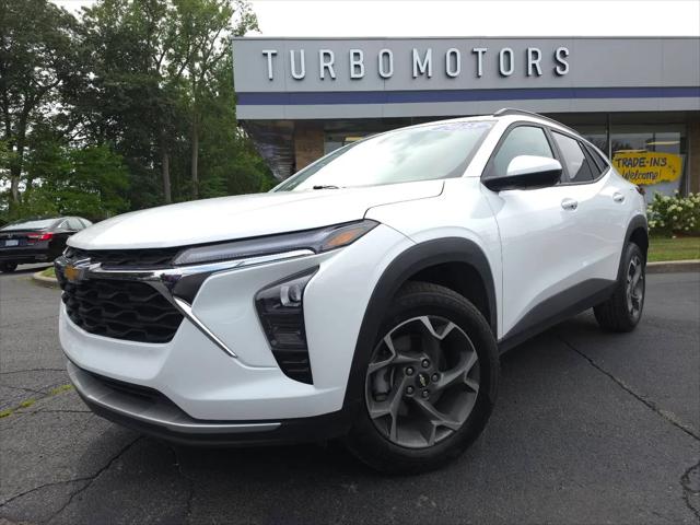 2025 Chevrolet Trax FWD LT for sale in Taylor, MI
