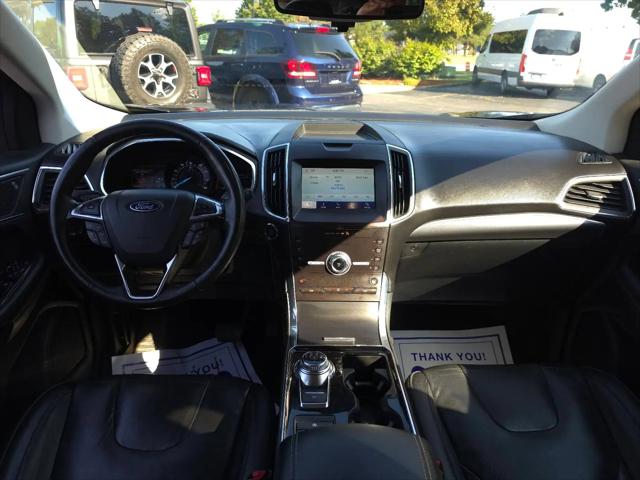2020 Ford Edge Titanium