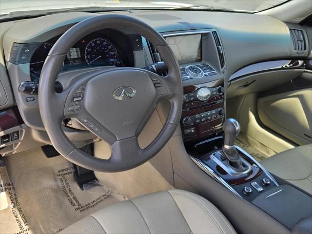 2011 INFINITI G37 G37