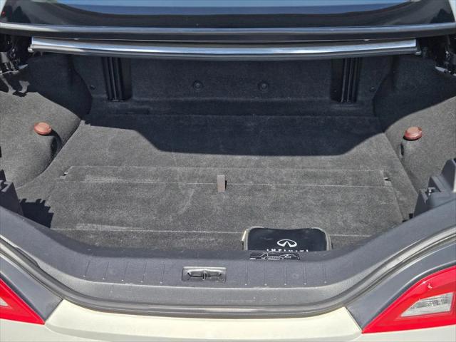 2011 INFINITI G37 G37