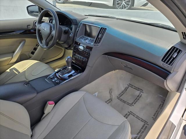 2011 INFINITI G37 G37