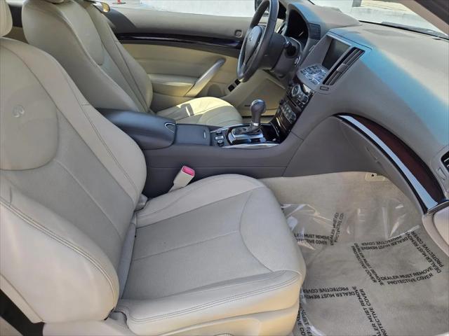 2011 INFINITI G37 G37