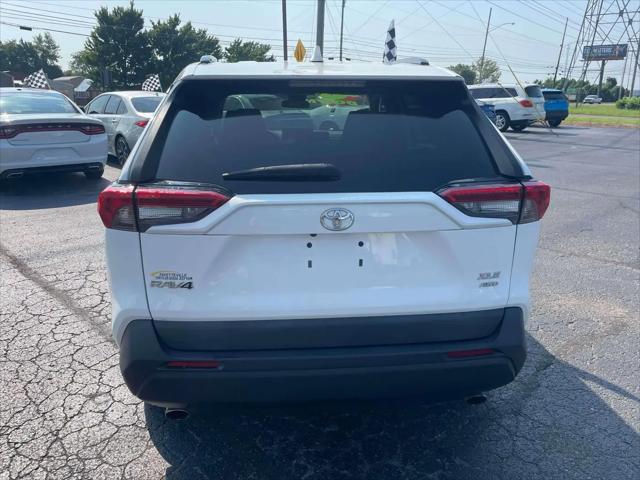 2021 Toyota RAV4 XLE