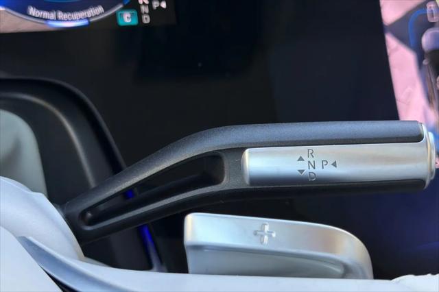 2027 Mercedes-Benz EQS EQS 400