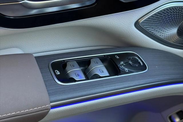 2027 Mercedes-Benz EQS EQS 400