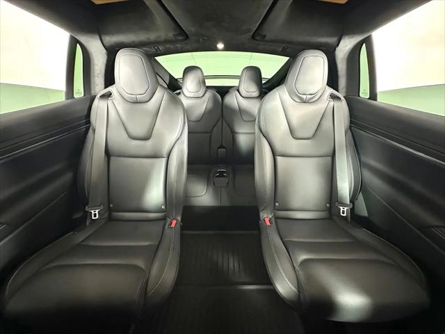 2023 Tesla Model X Plaid Tri Motor All-Wheel Drive