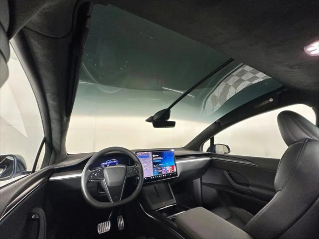 2023 Tesla Model X Plaid Tri Motor All-Wheel Drive
