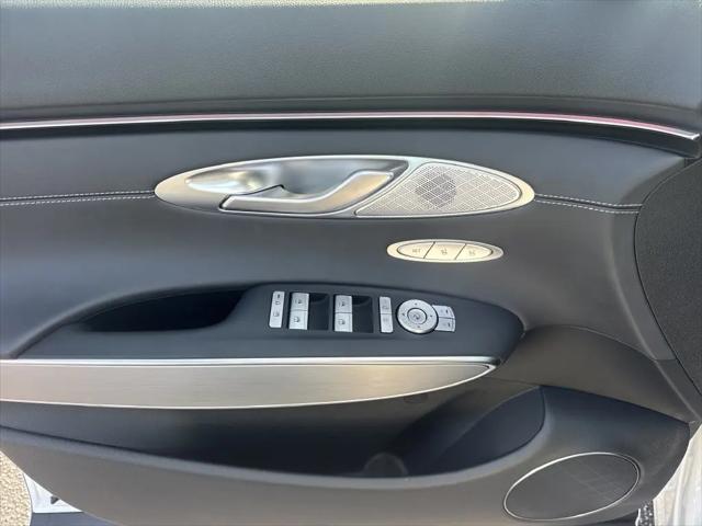 2027 Genesis GV70 2.5T Select
