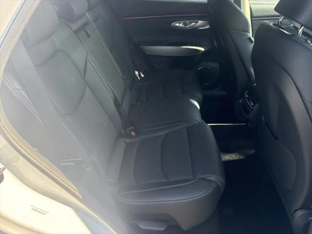 2027 Genesis GV70 2.5T Select