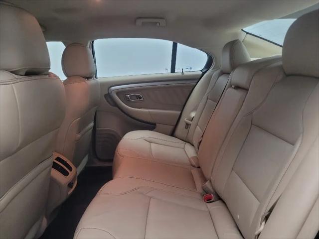 2018 Ford Taurus SEL