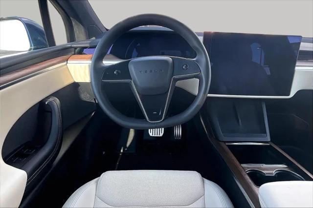 2022 Tesla Model X Dual Motor All-Wheel Drive