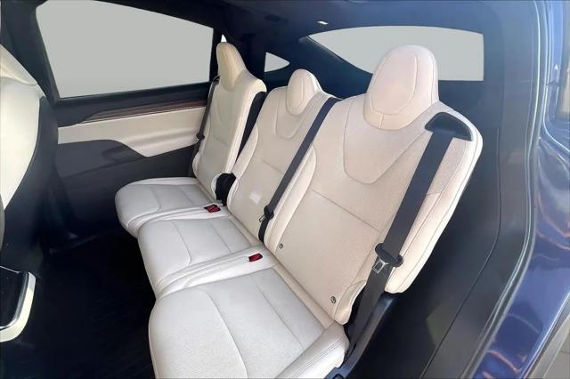 2022 Tesla Model X Dual Motor All-Wheel Drive