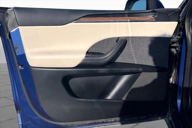 2022 Tesla Model X Dual Motor All-Wheel Drive