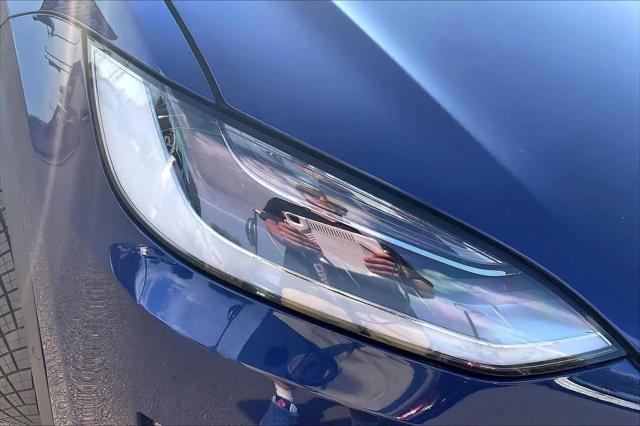 2022 Tesla Model X Dual Motor All-Wheel Drive