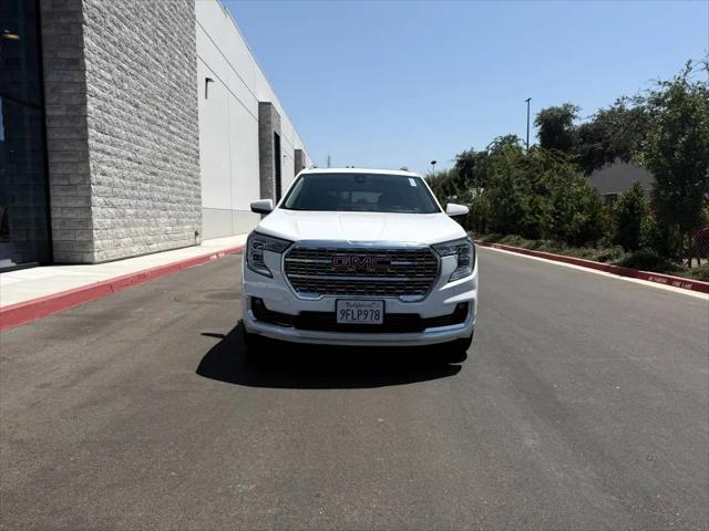 2022 GMC Terrain AWD Denali