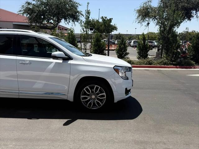 2022 GMC Terrain AWD Denali