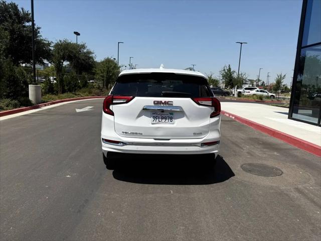 2022 GMC Terrain AWD Denali