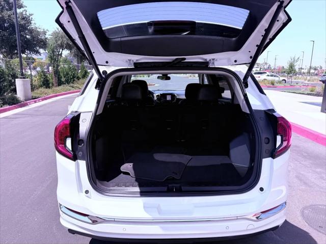 2022 GMC Terrain AWD Denali