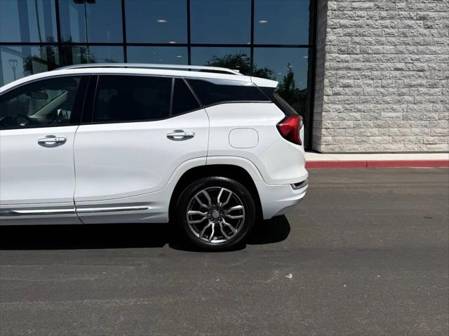 2022 GMC Terrain AWD Denali