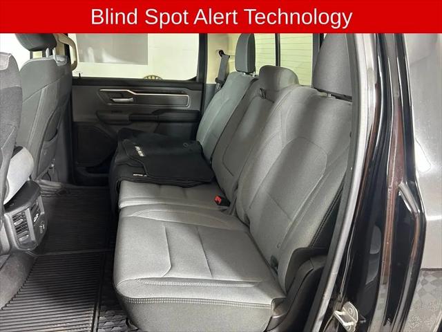 2019 Ram 1500 Big Horn/Lone Star Crew Cab 4x4 5'7" Box