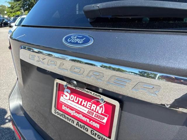 2021 Ford Explorer Base