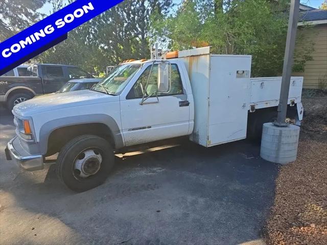 2000 Chevrolet C 3500 HD Base for sale in Bend, OR
