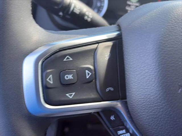 2025 Ram 1500 Big Horn Crew Cab 4x4 57 Box