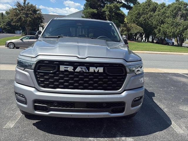 2025 Ram 1500 Big Horn Crew Cab 4x4 57 Box