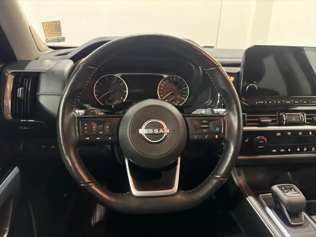 2023 Nissan Pathfinder SL 4WD