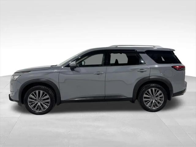 2023 Nissan Pathfinder SL 4WD