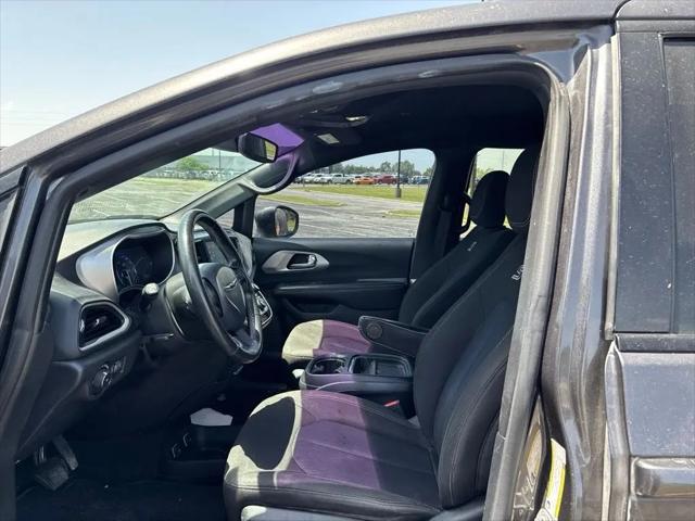 2020 Chrysler Pacifica Touring