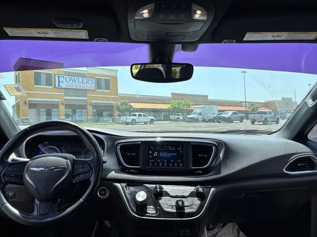 2020 Chrysler Pacifica Touring