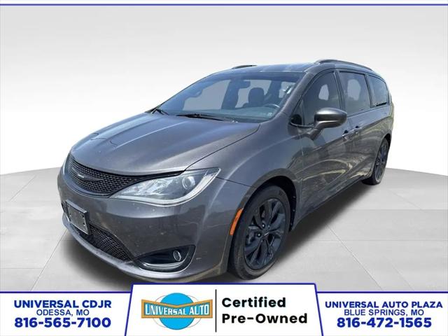 2020 Chrysler Pacifica Touring for sale in Odessa, MO
