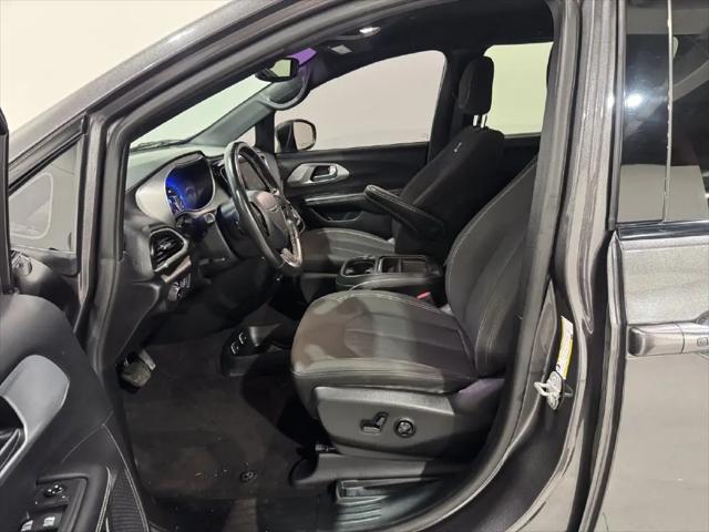 2020 Chrysler Pacifica Touring