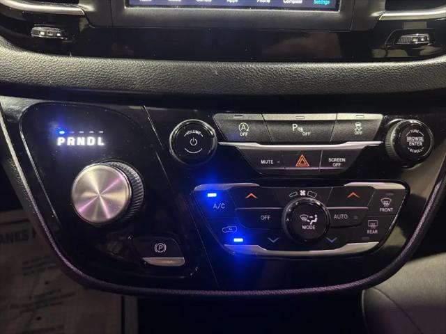2020 Chrysler Pacifica Touring